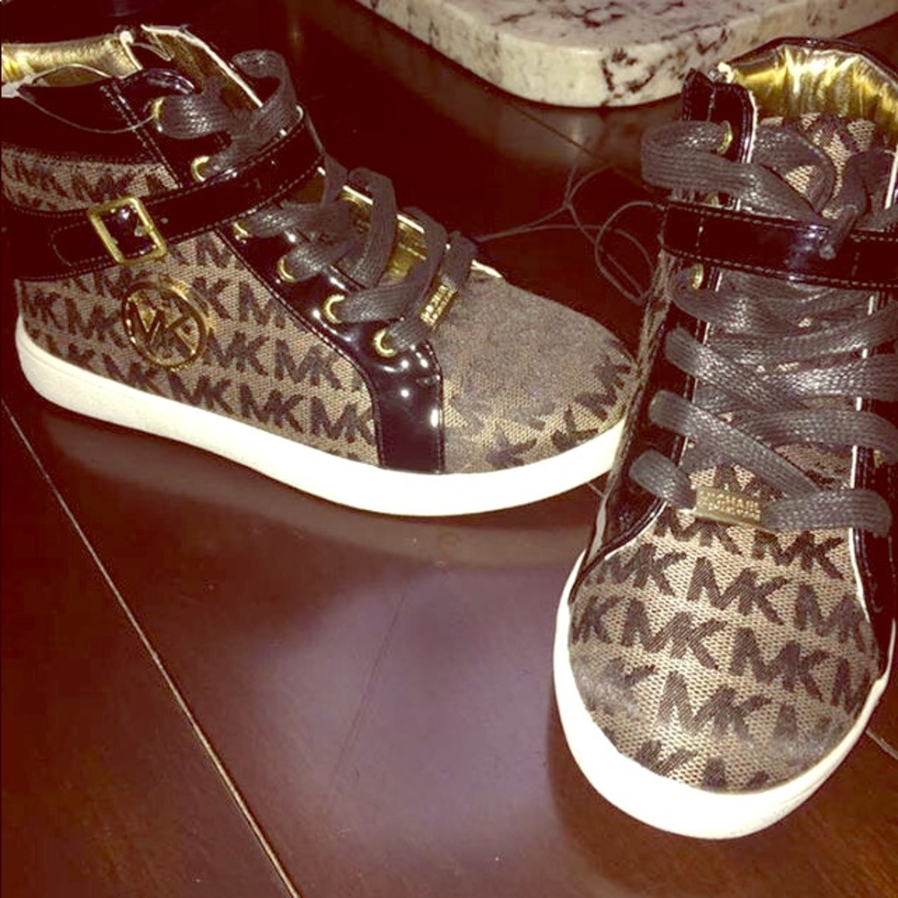 Brand New W/O Box 1y Michael Kors Girls Sneakers